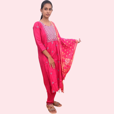 Nayara Salwar Pant Dupatta Set