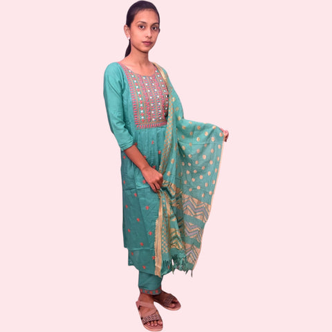 Reyon Nayara Salwar Pant Dupatta Set