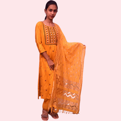 Reyon Nayara Salwar Pant Dupatta Set