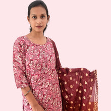 Cotton Capsule Set With Dupatta