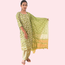 Cotton Capsule Set With Dupatta